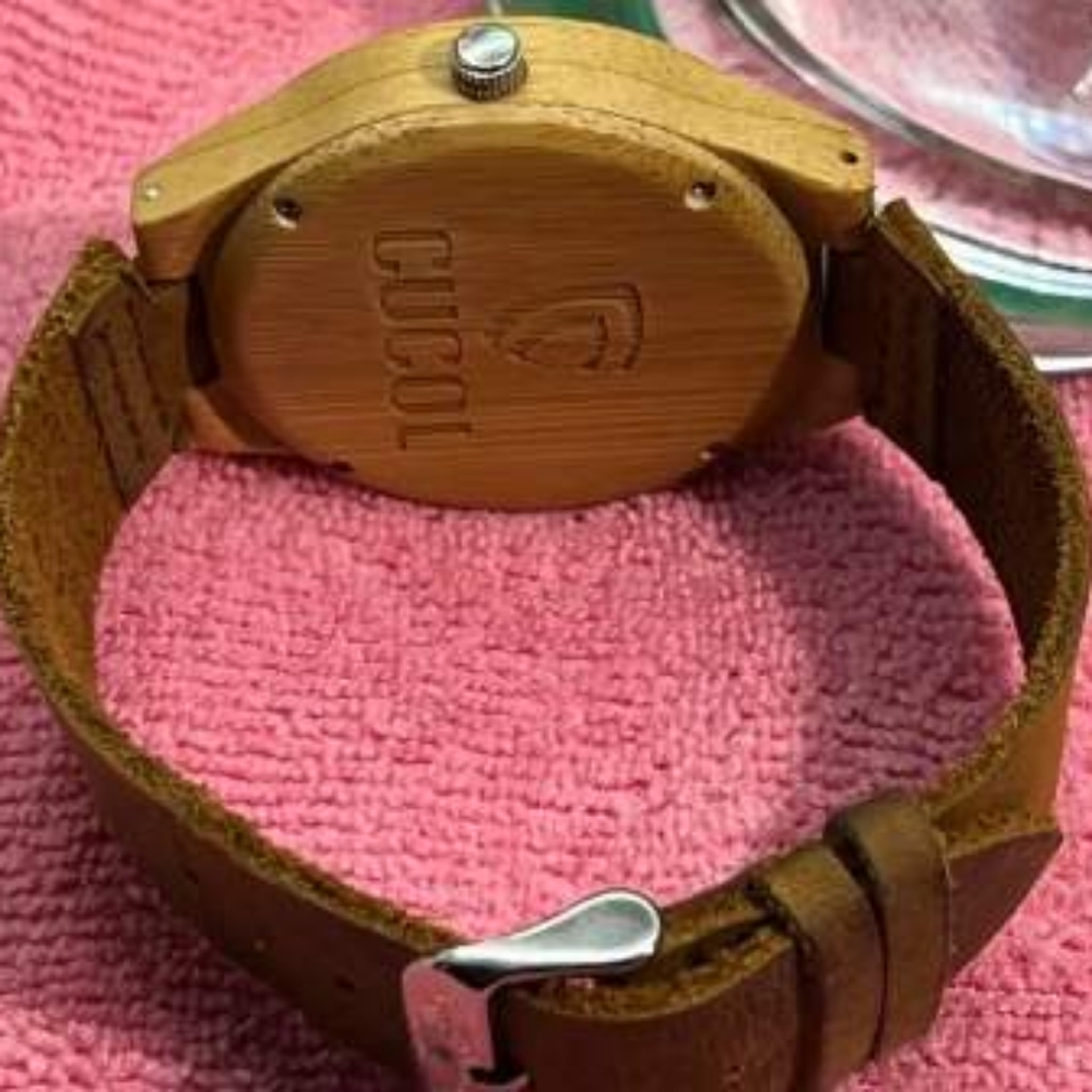 Watch - Picture 4 of 5